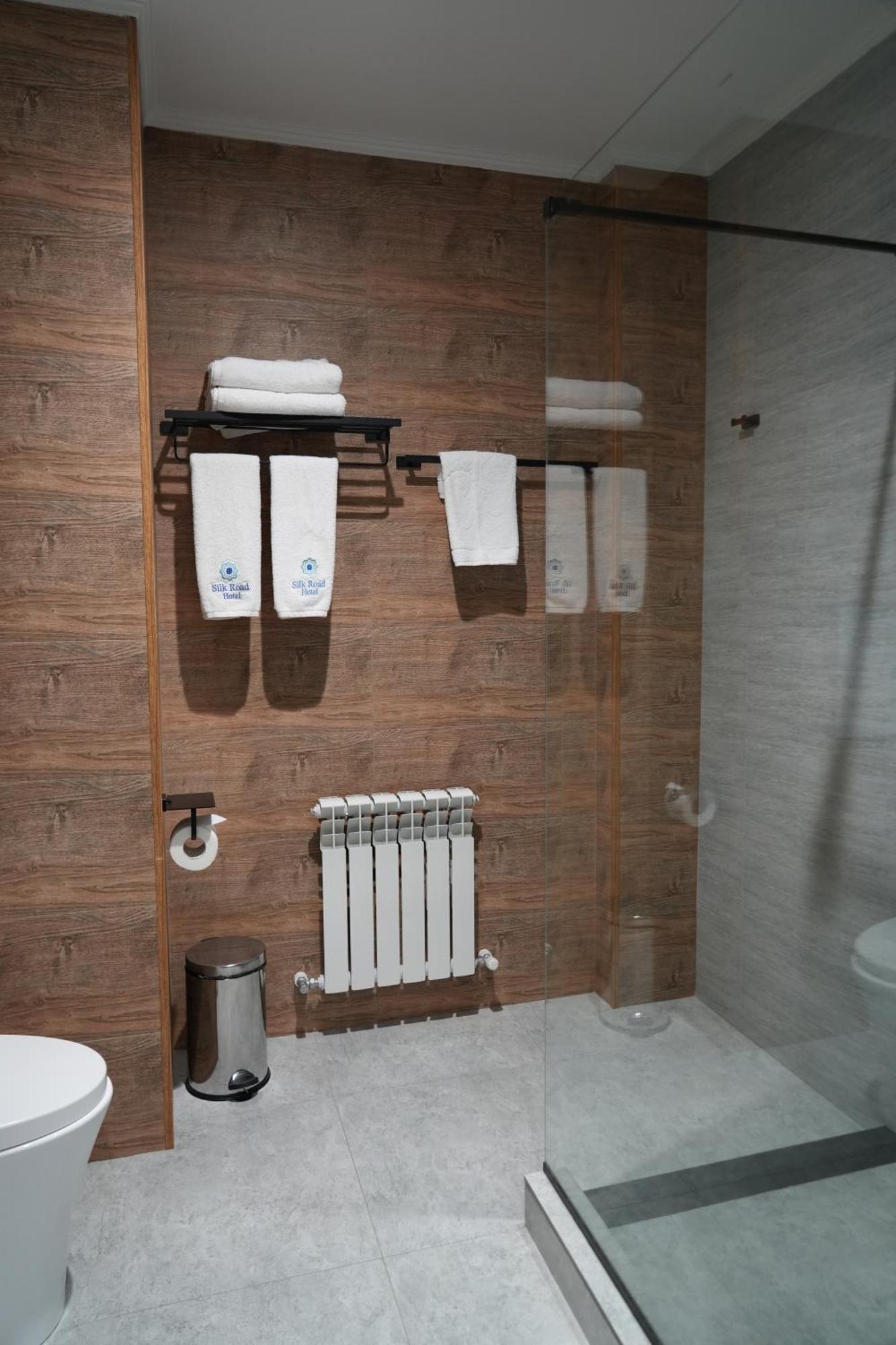 Silk Road Premium Hotel Tasken Kültér fotó