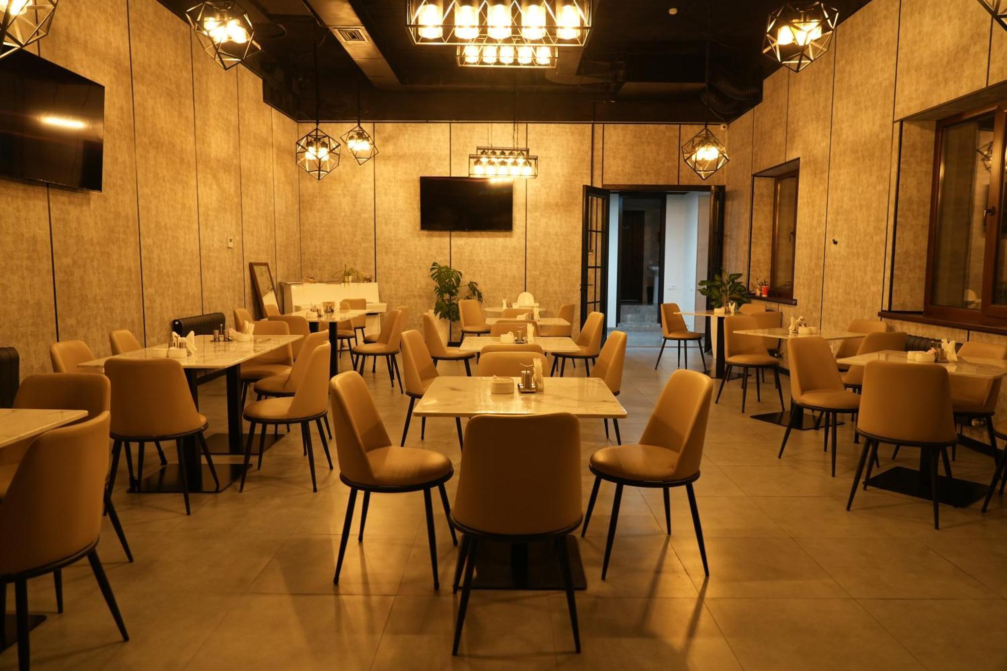 Silk Road Premium Hotel Tasken Kültér fotó
